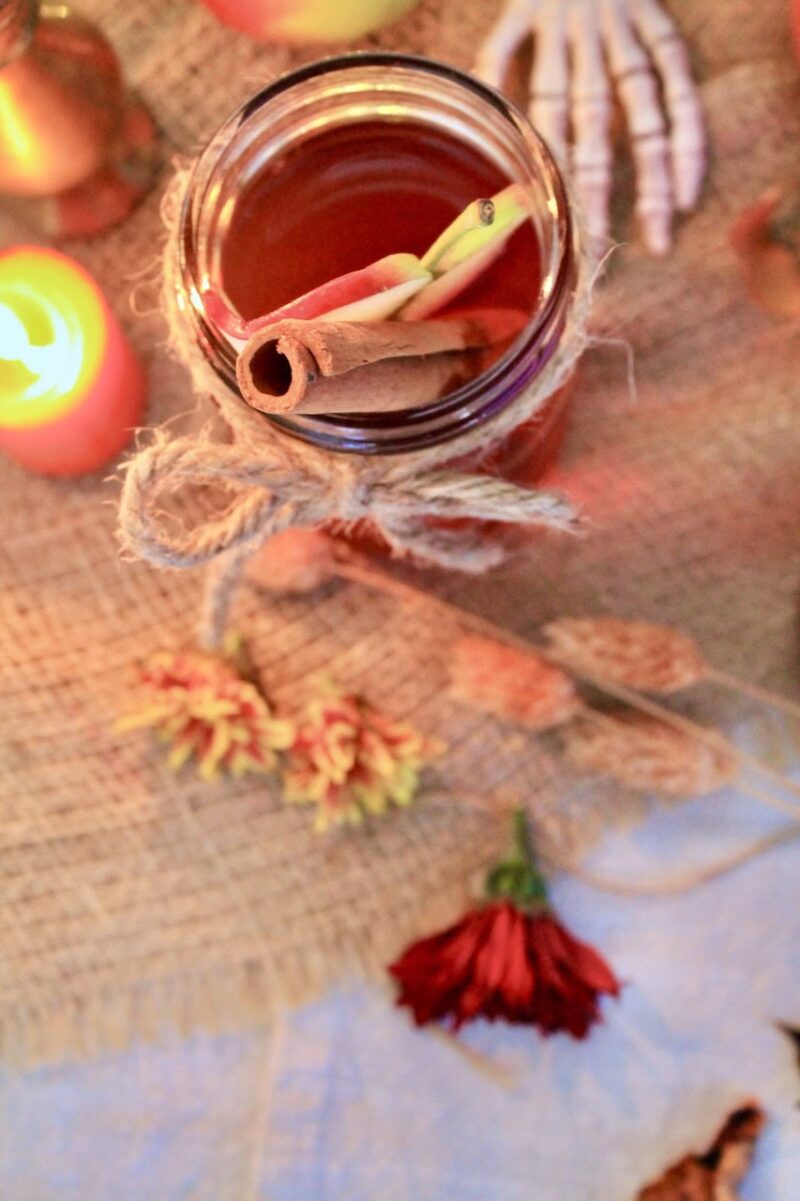bourbon apple cider halloween cocktail