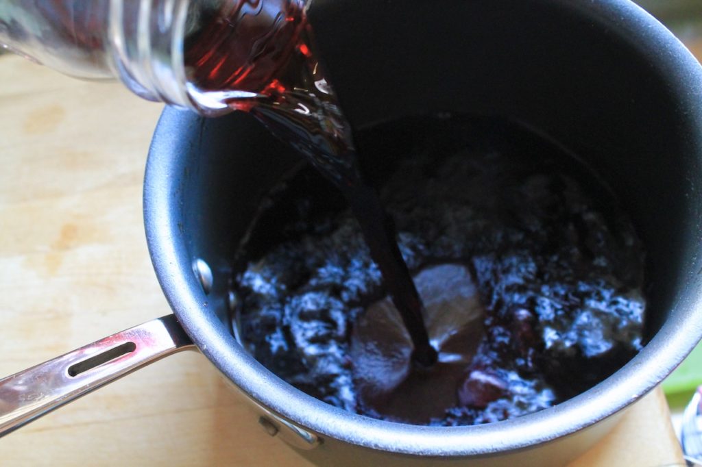 red wine poaching liquid for pears