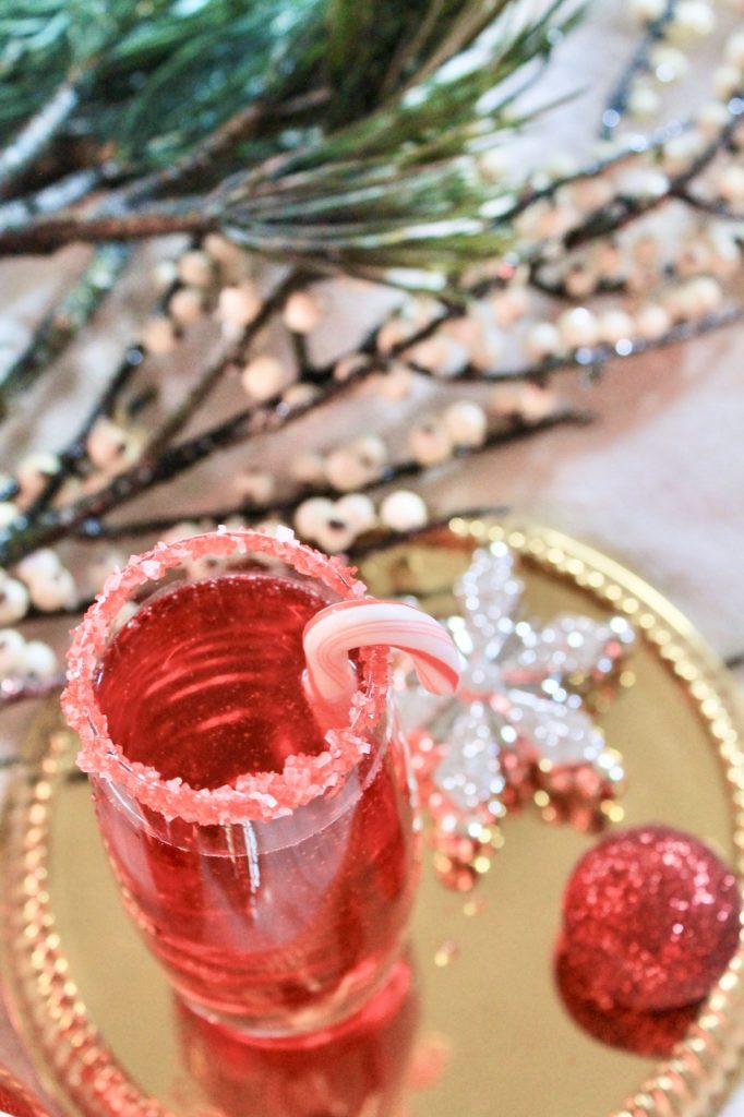 holiday champagne cocktail