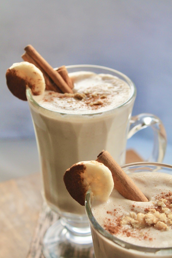 creamy banana smoothie with peanut butter