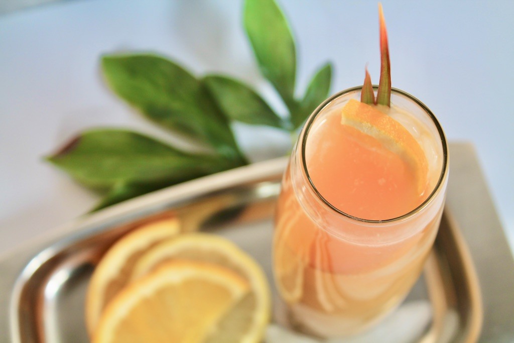 simple rum highball cocktail