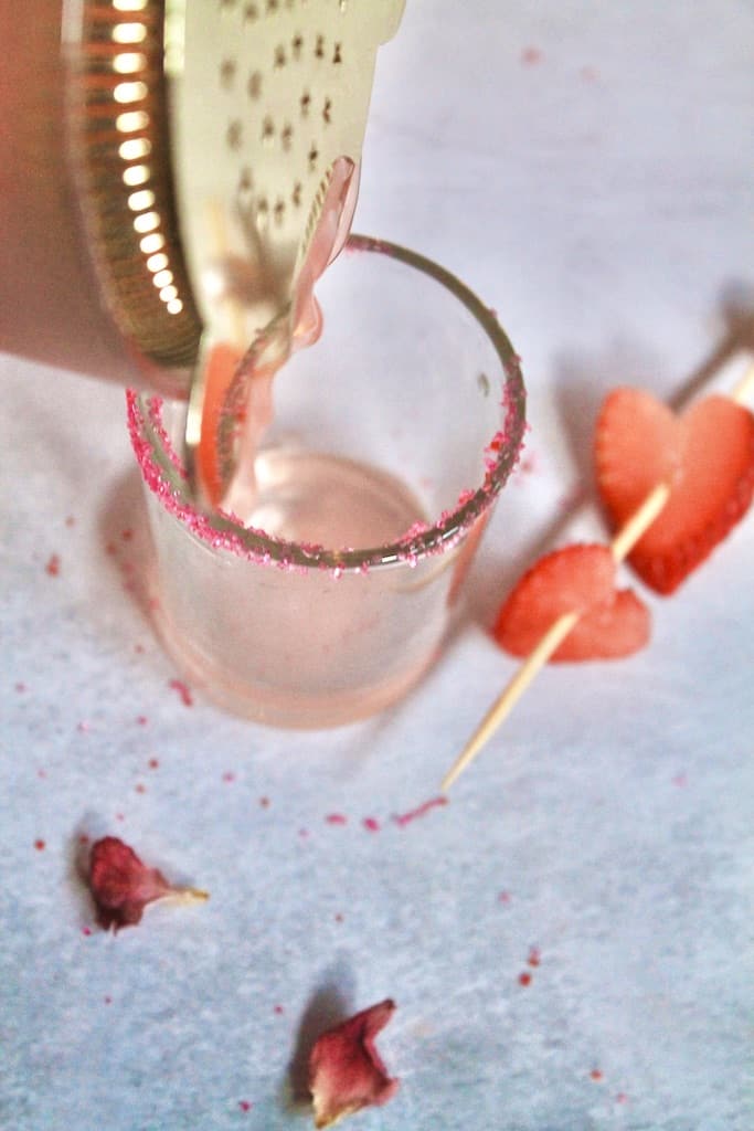 strawberry lime rum smash
