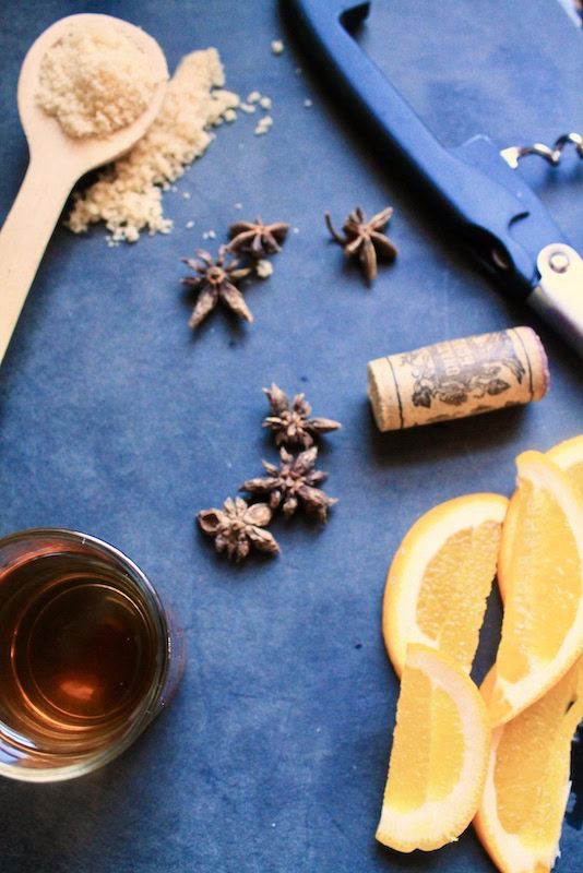 how to make easy christmas holiday spiced wine