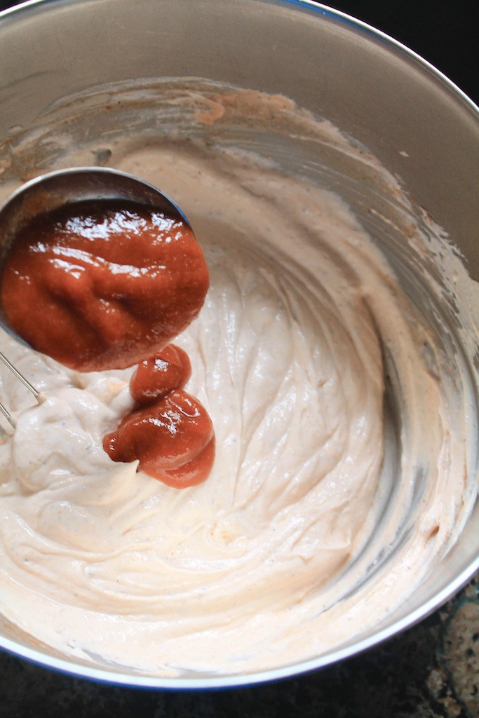 add sriracha to sour cream