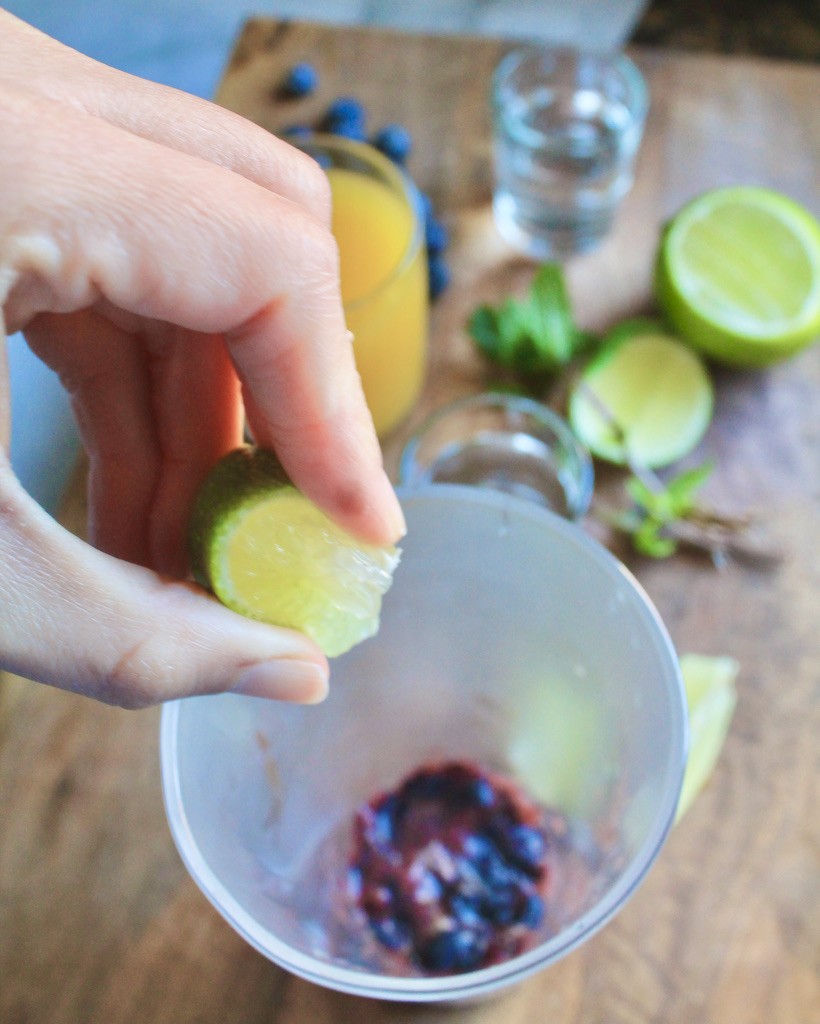 add lime to mango gin fizz