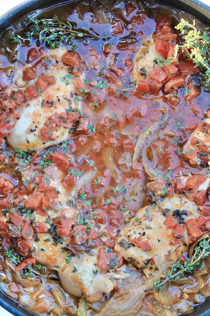 tomatoey thyme chicken thighs