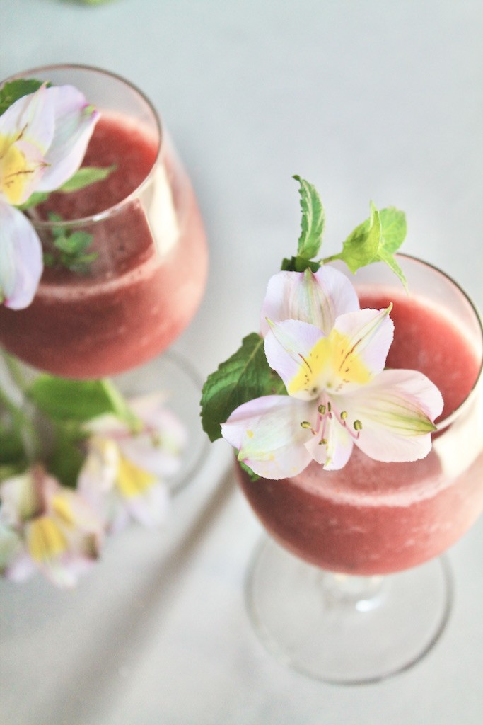 strawberry frozen wine slush