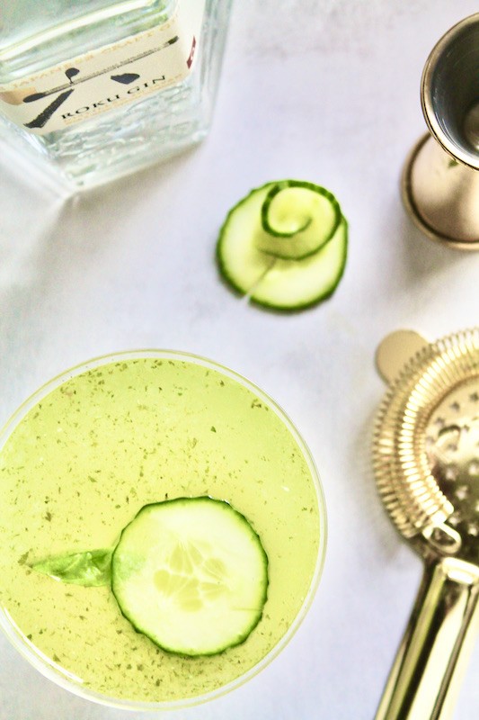 summer gin cocktail