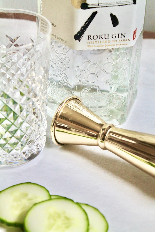 summer gin cocktail