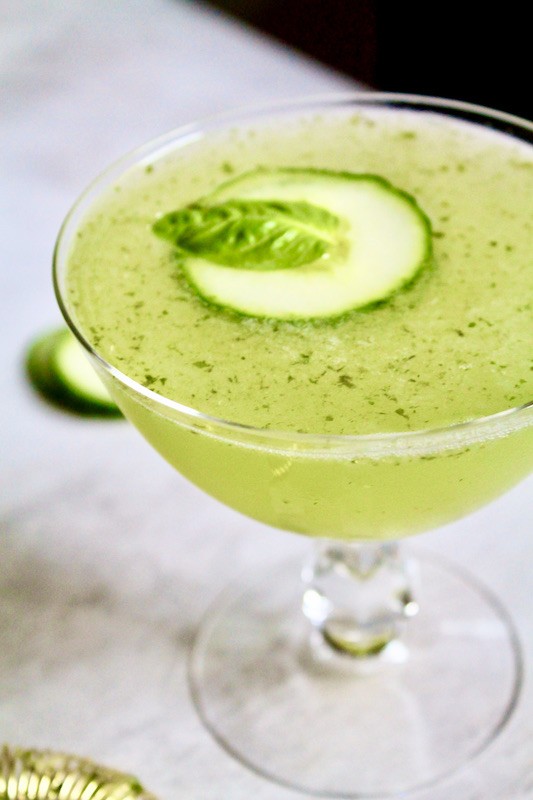summer gin cocktail