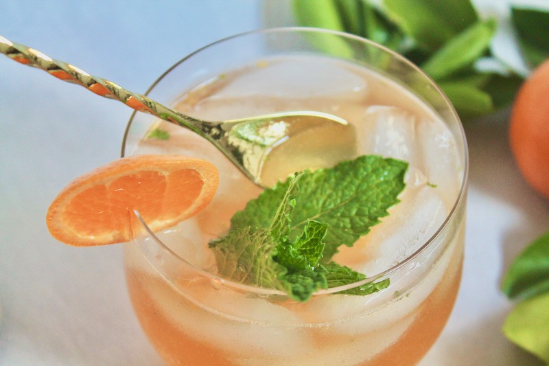 minty bourbon smash cocktail