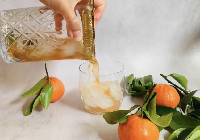 minty mandarin bourbon smash