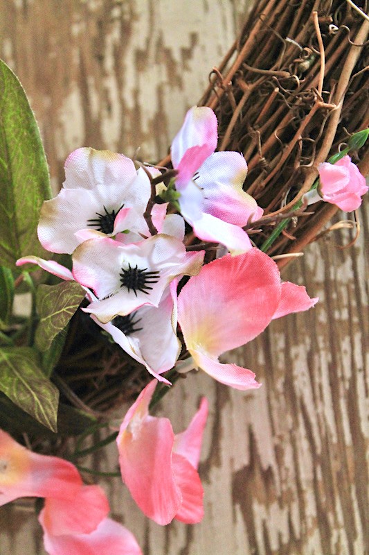 add big or small blooms to your diy flower wreath
