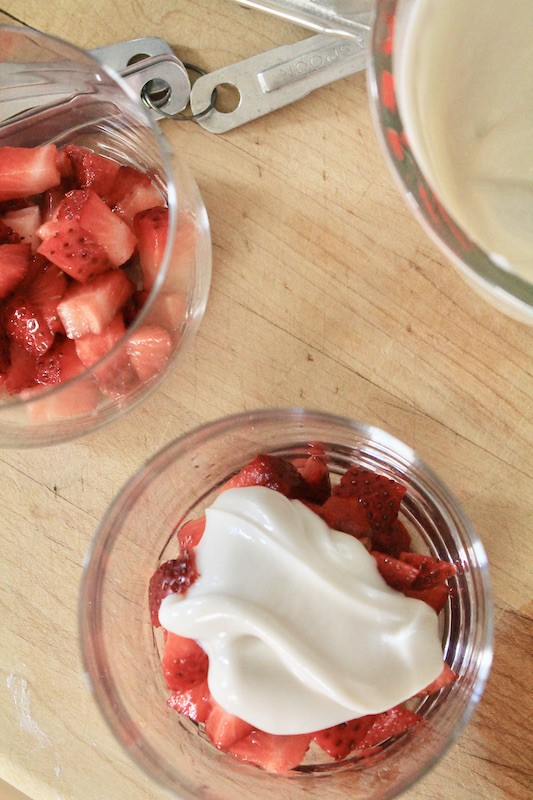 dice strawberries