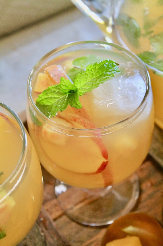 white wine peach sangria with vodka