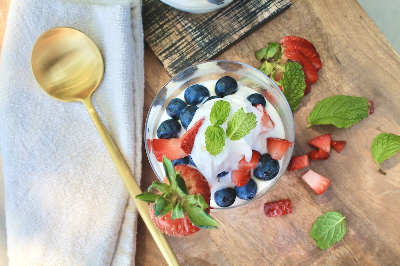 fresh berry fruit cups