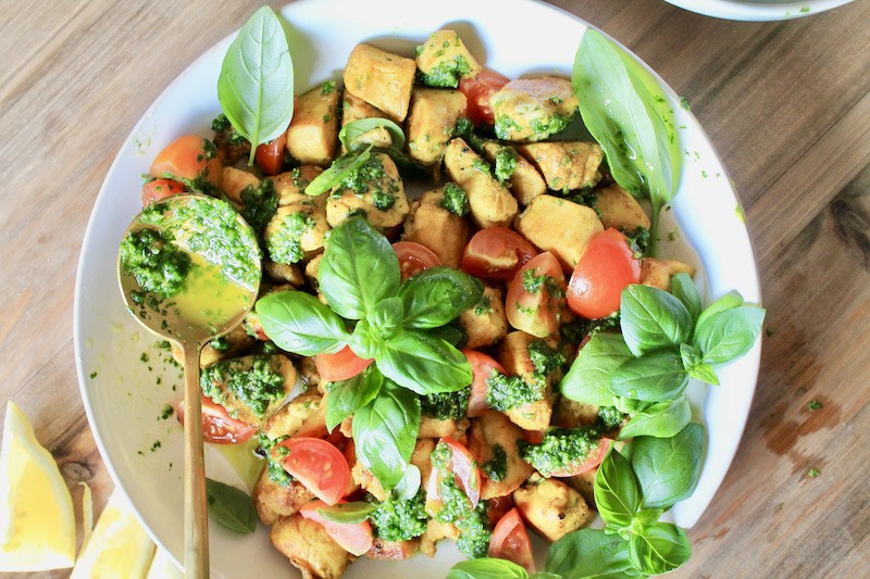 quick tomato basil chicken
