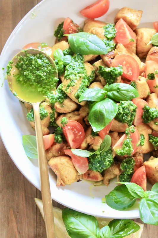 easy tomato basil chicken