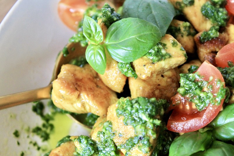 fresh basil chicken cubes