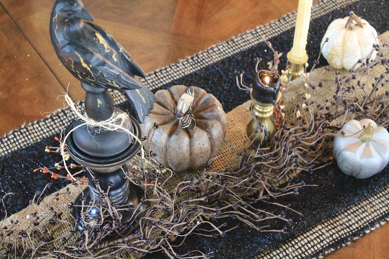 easy vintage halloween spooky table decor