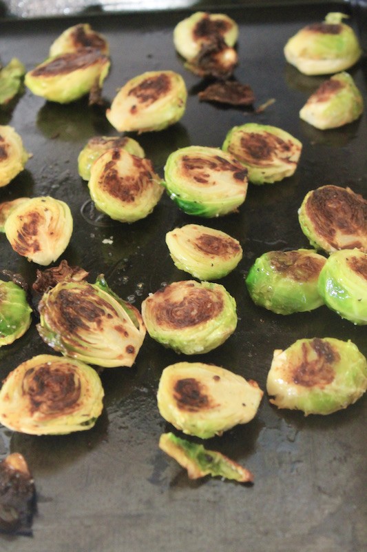 sheet pan roasted brussels sprouts