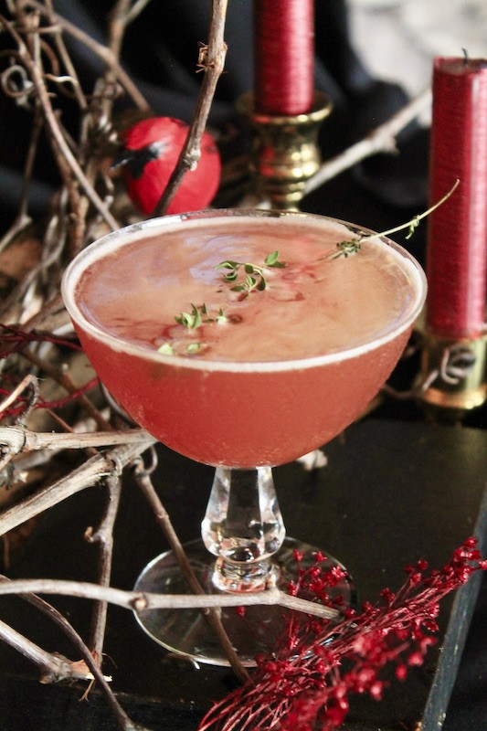 easy sleepy hollow cocktail for halloween