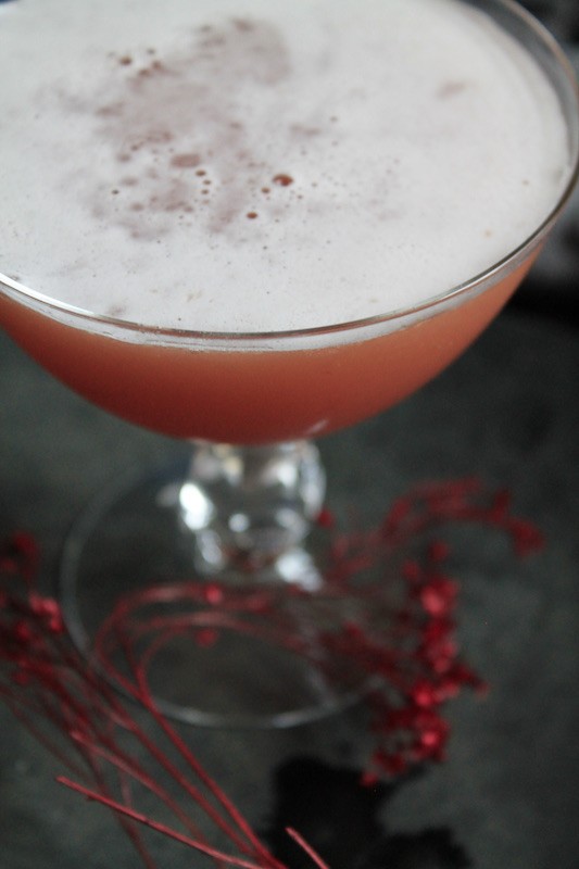 easy bourbon whiskey halloween cocktail