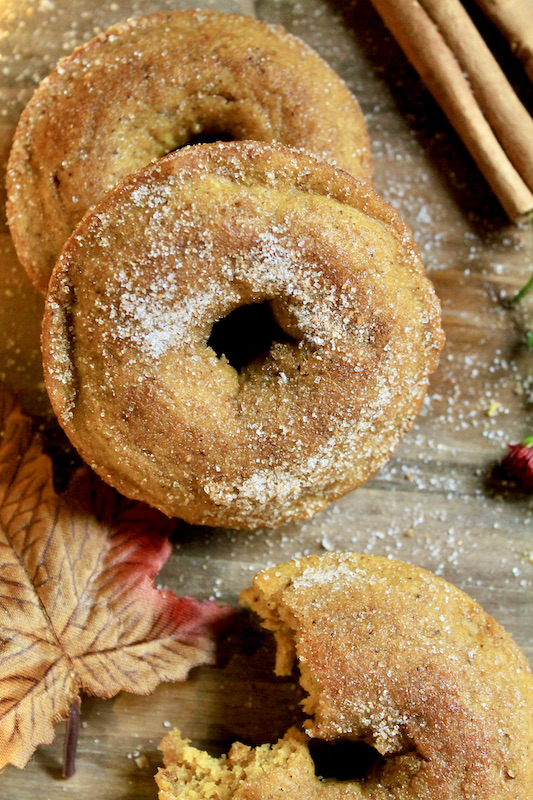 baked pumpkin maple donuts