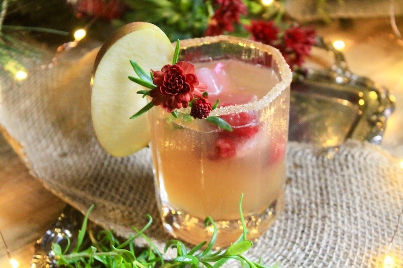 sparkling apple cider tequila Christmas holiday cocktail recipe
