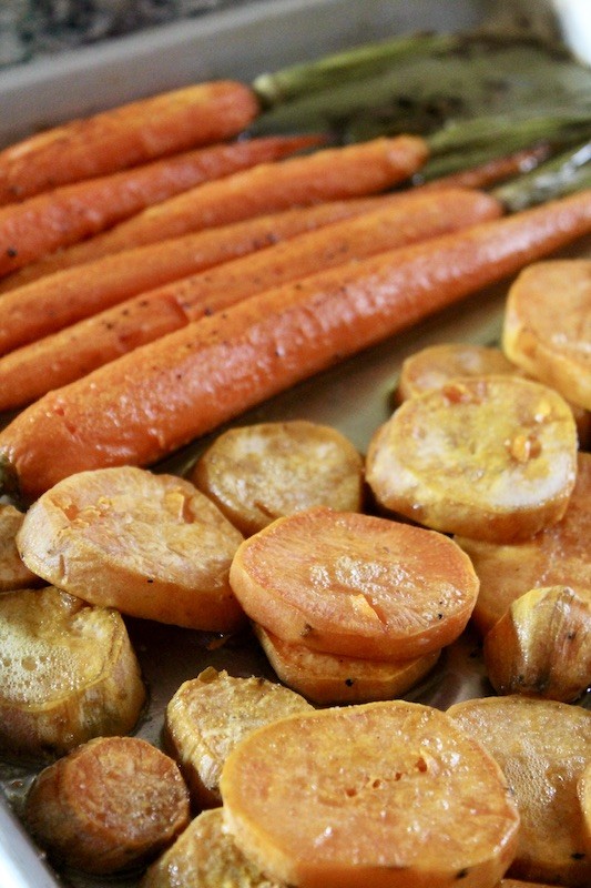 easy roasted carrots and sweet potatoes