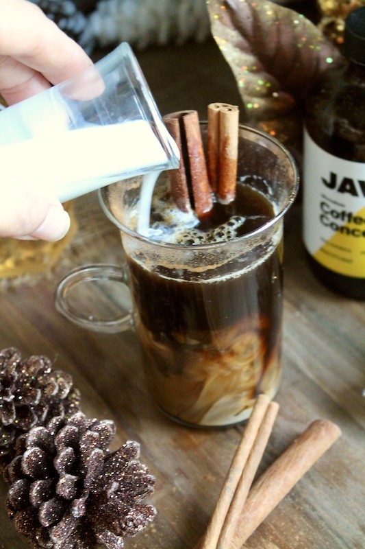 easy iced coffee with javy instant coffee