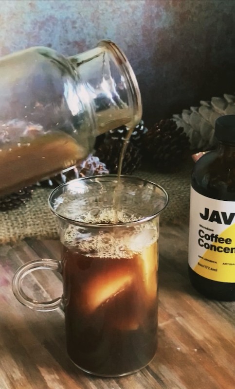sweet winter spice iced coffee cocktail