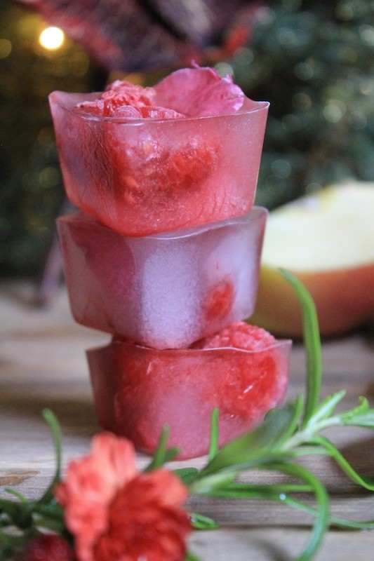 easy raspberry cocktail ice made in the freezer 