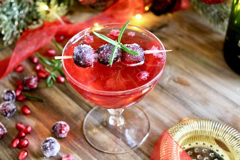 christmas cranberry Prosecco cava holiday cocktail
