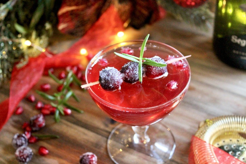 Jingle & Mingle Christmas Prosecco cocktail