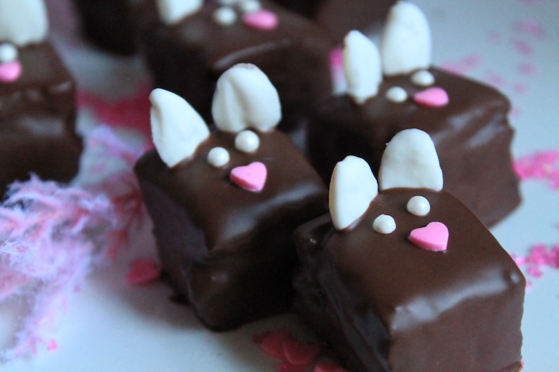 decadent chocolate bunny ear bites