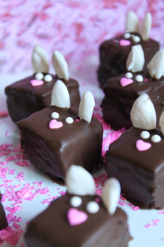 easter bunny brownie bites