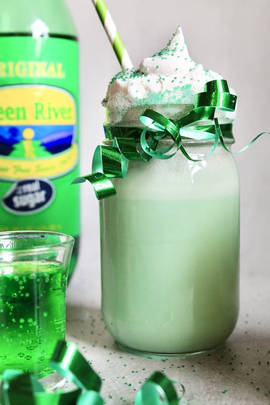 easy Irish whiskey drinks