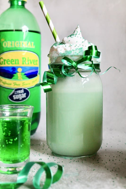 easy homemade whiskey shamrock shake