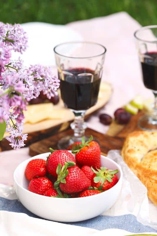 growing strawberries to pair with wine in your garden