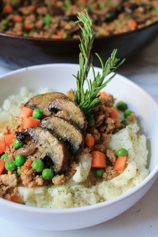 ground turkey veggie mushroom over mashed potatoes