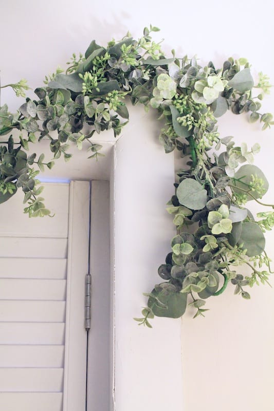 easy green garland easter ideas