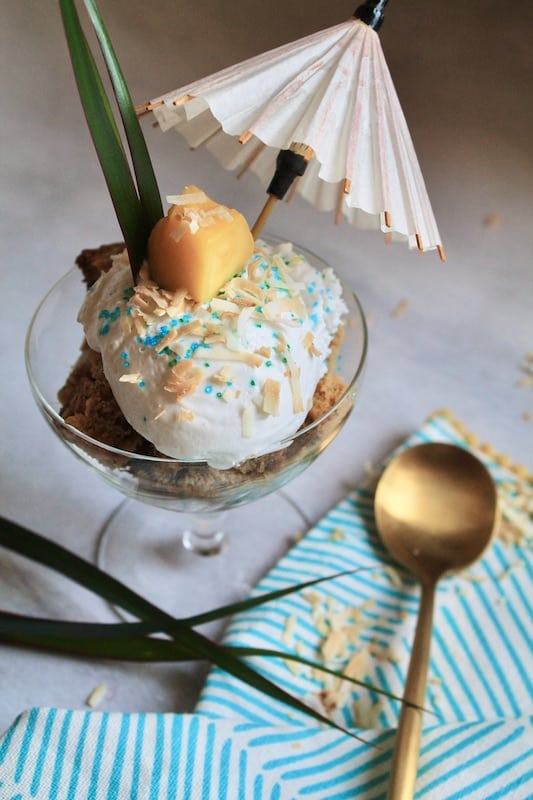 banana bread with cashews nuts and pineapple 