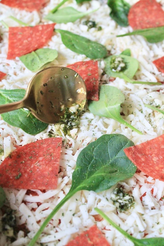 easy sheet pan pizza recipe