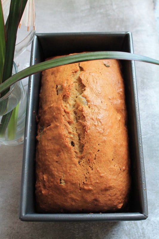 easy healthy banana bread with pineapple dessert