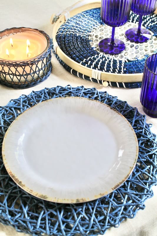 outdoor summer patio tablesecape
