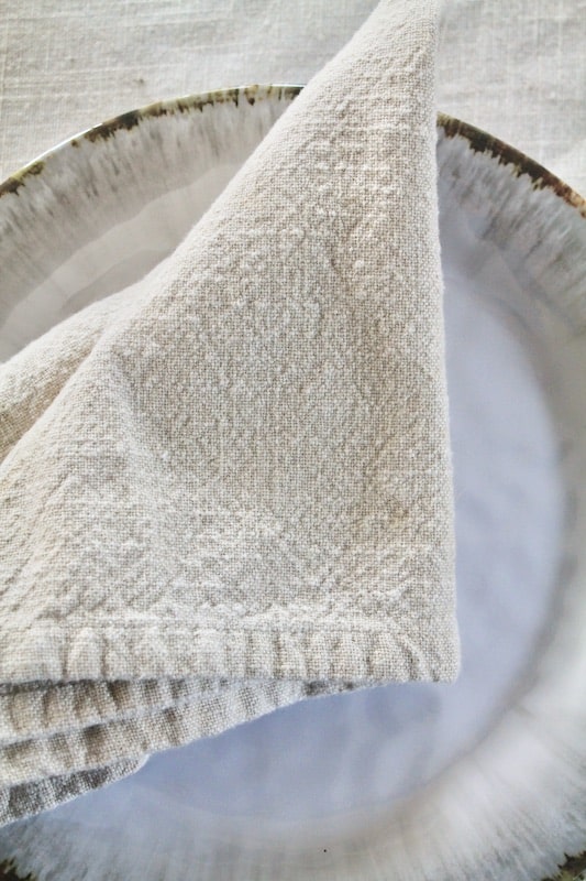cotton napkins for table setting ideas