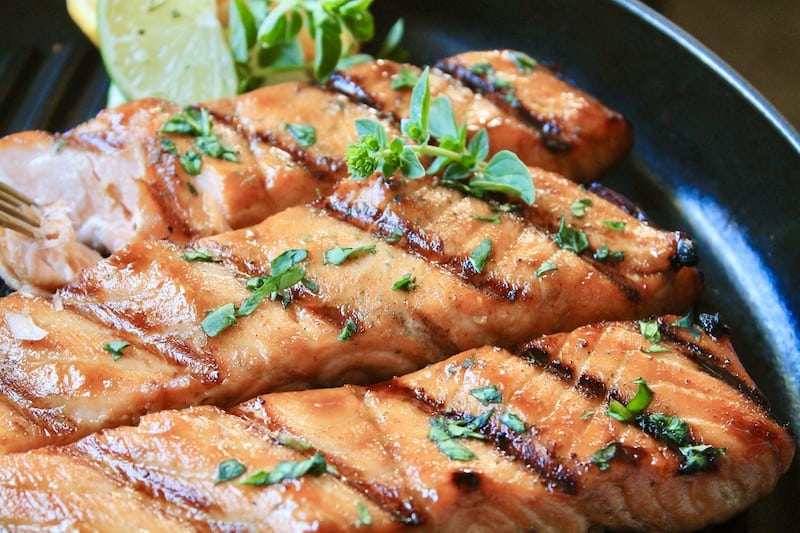 easy grilled salmon with brown sugar and smoky paprika