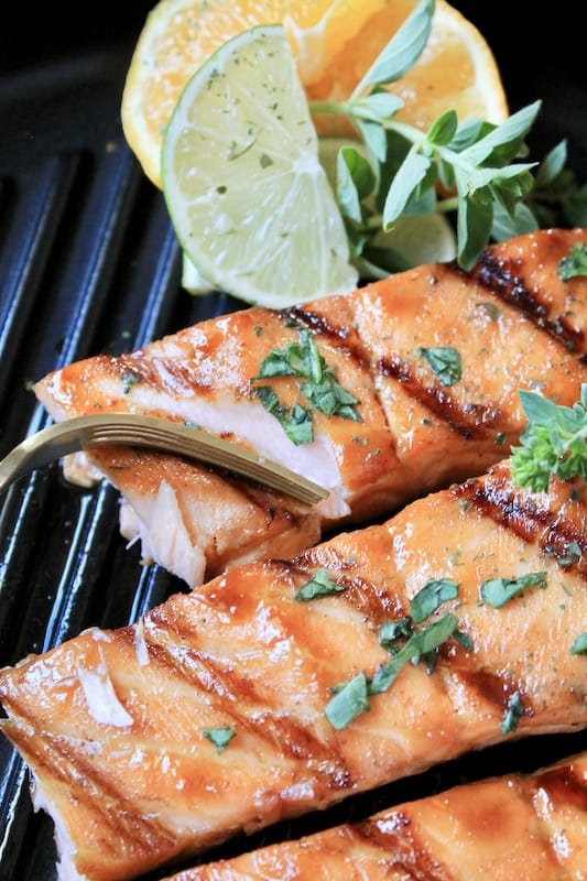 flaky grilled salmon with brown sugar soy sauce