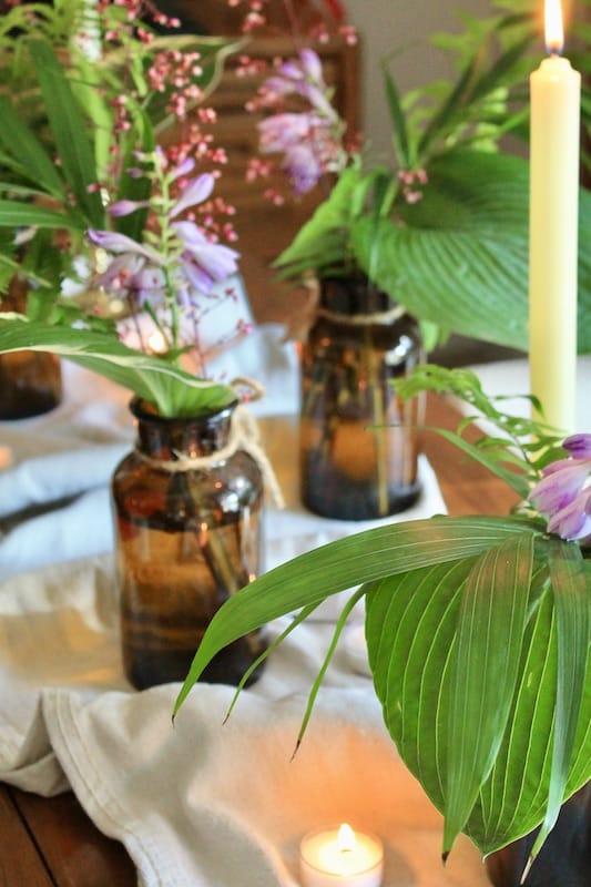 easy wedding table tropical flower arrangements